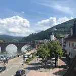 Old Bridge View Apartment